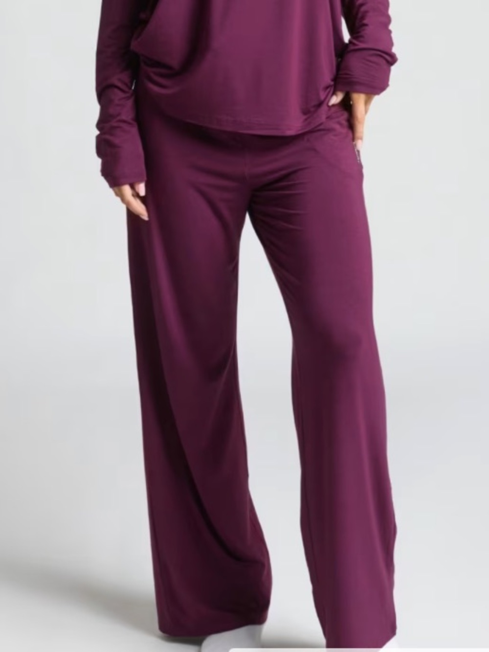 Relaxed Wide-Leg Lounge Pants in Plum